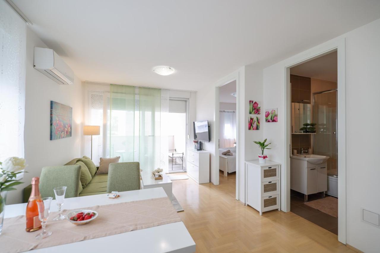 Cozy Niko Apartment - Private Parking And Balcony Zadar Exterior foto