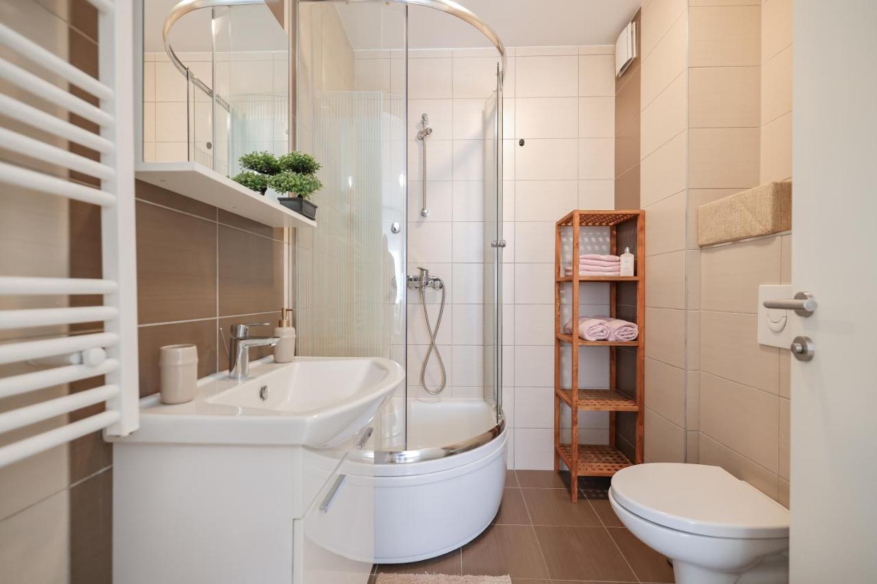 Cozy Niko Apartment - Private Parking And Balcony Zadar Exterior foto